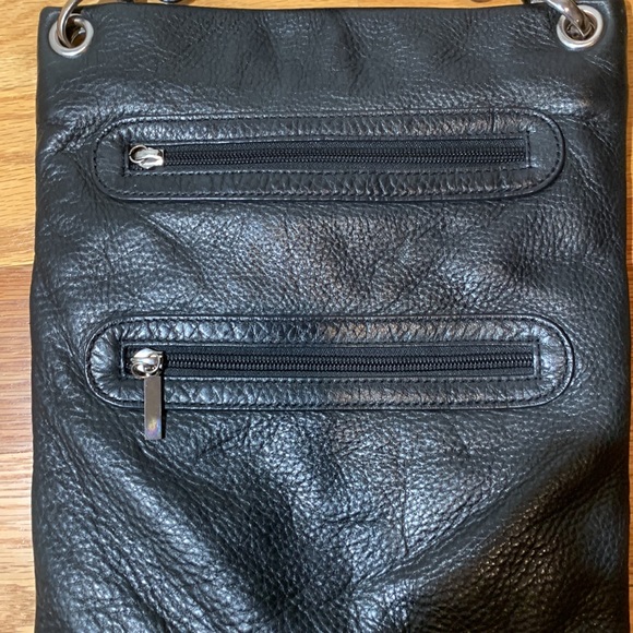 Margot New York Slim Soft Leather Crossbody Bag Black Double Front Zip front - Picture 3 of 10